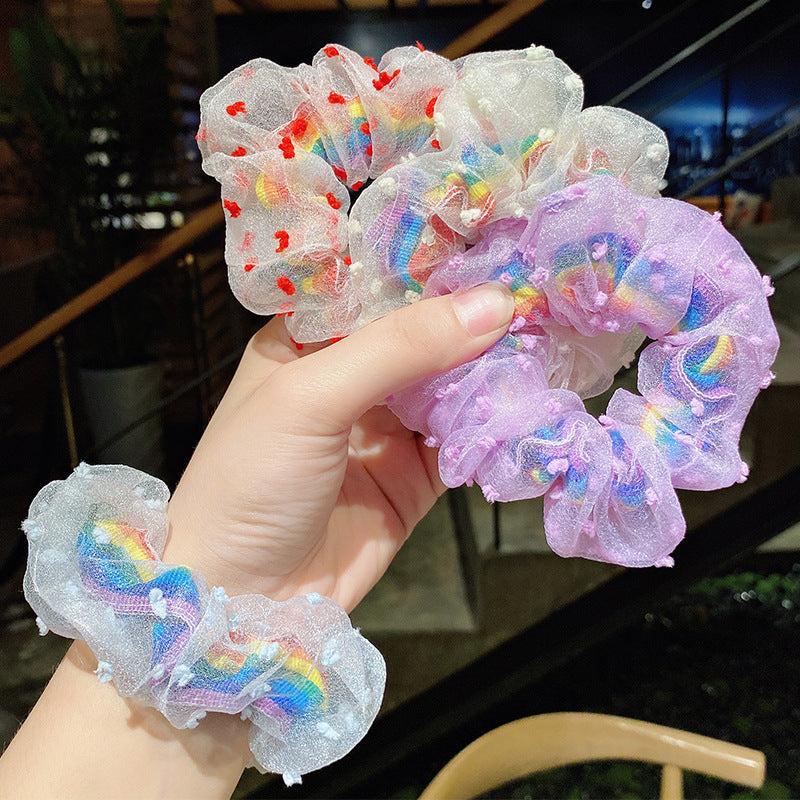 Red flowers around rainbow scrunchie｜AKJK